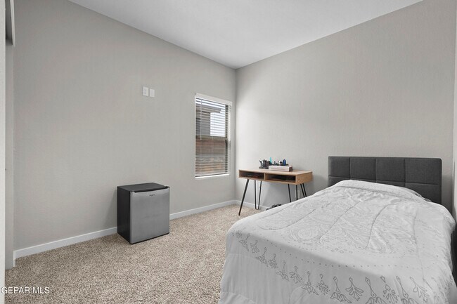 Building Photo - 12369 Polo Norte Dr