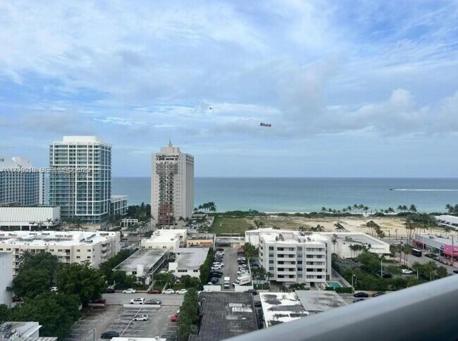 Building Photo - 6770 Indian Creek Dr