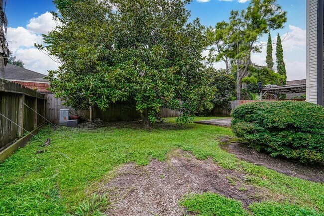 Building Photo - 2150 Paso Rello Dr