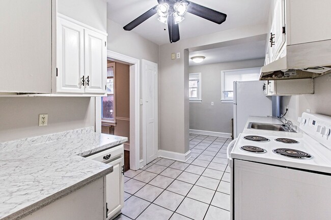 Building Photo - Updated 3 bedroom home in the City with re...