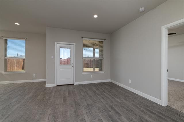 Building Photo - 2212 Gill Star Dr