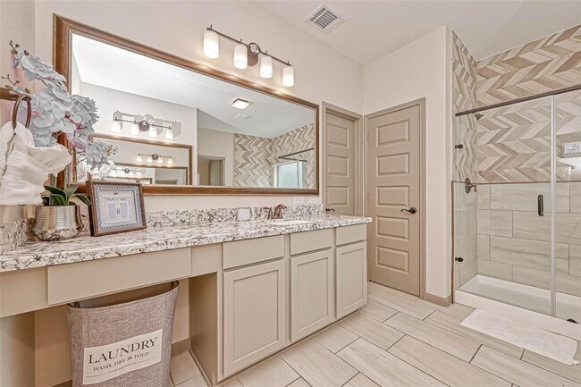 Building Photo - 127 Teralyn Grv Lp