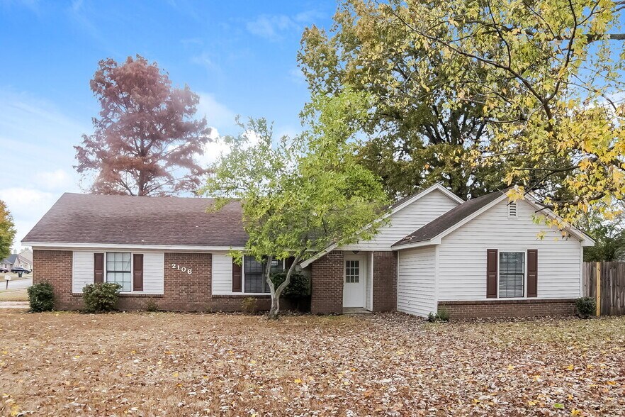 Primary Photo - 2106 Charles Bryan Rd