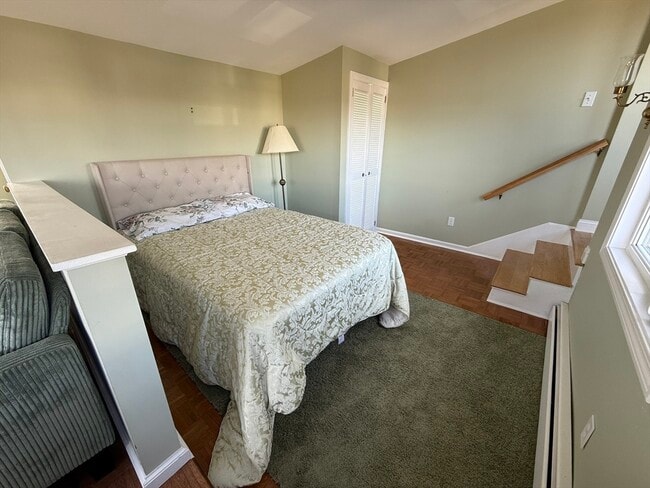 Building Photo - 7 Nancy St