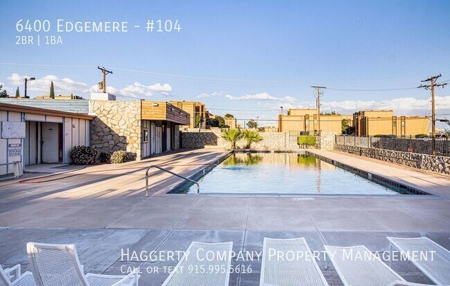 Building Photo - East El Paso Gated Refrig A/C 2bed Townhom...