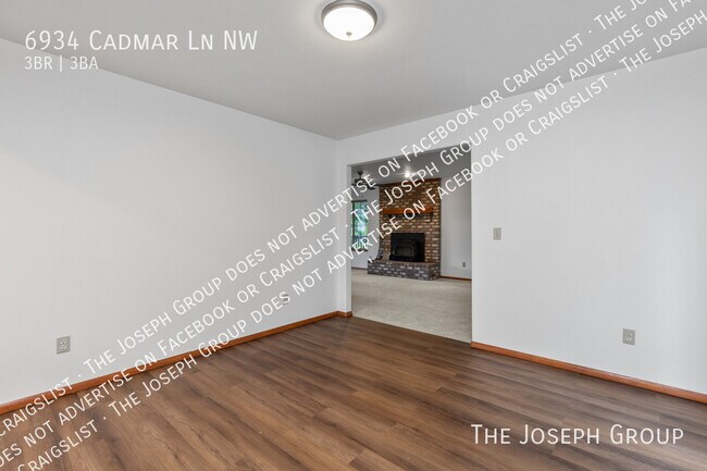 Building Photo - 6934 Cadmar Ln NW