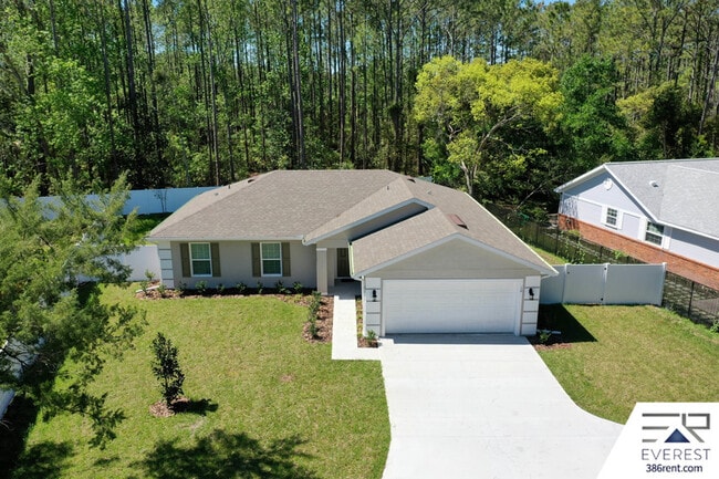 Building Photo - 10 Wildwood Pl