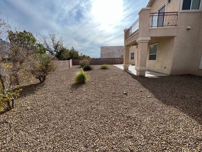Building Photo - OVER 4000 SQ. FT. EXECUTIVE HOME IN GATED ...