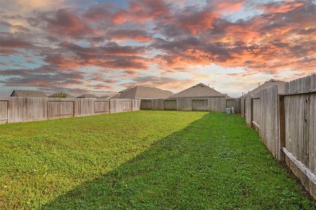 Building Photo - 3535 Carniff Garden Dr