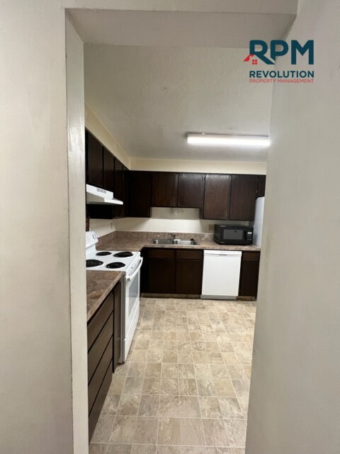 Building Photo - 2 Bedroom in North Ogden!