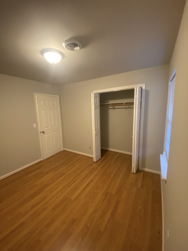 Bedroom 2 and closet - 1836 Glade St