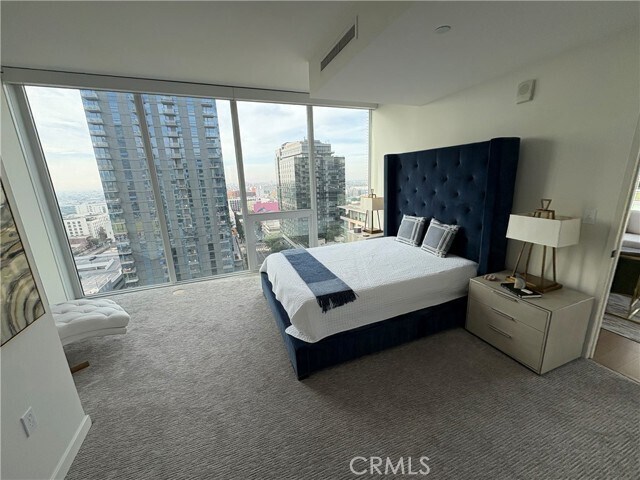 Building Photo - 1050 S Grand Ave