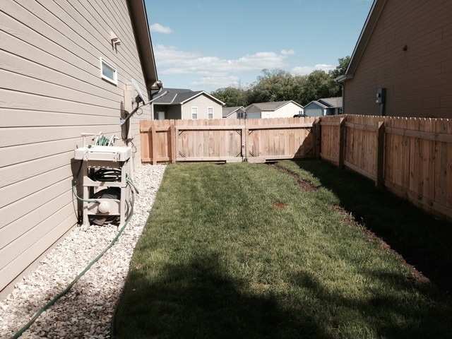 Building Photo - 3 bed 2 bath off Scenic Drive - AVAILABLE ...