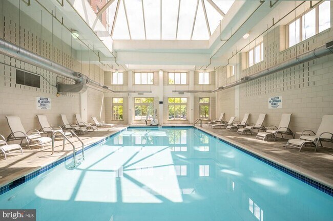 Building Photo - 1000 New Jersey Ave SE