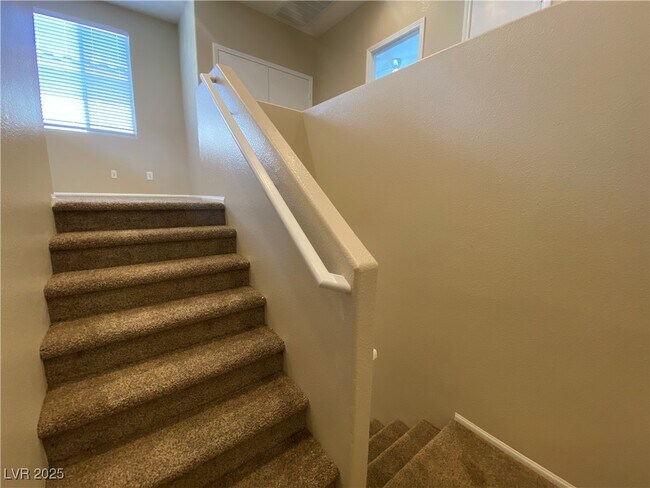 Building Photo - 8425 Orly Ave