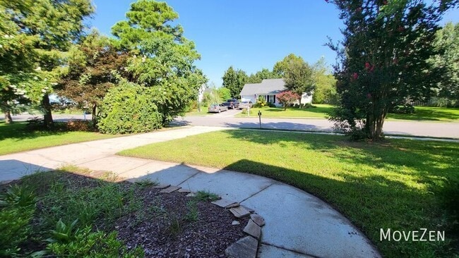 Building Photo - 2406 Sapling Cir