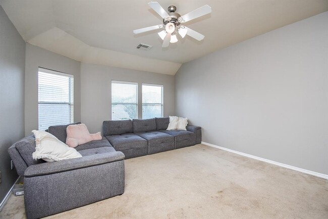 Building Photo - 2403 Echo Harbor Dr