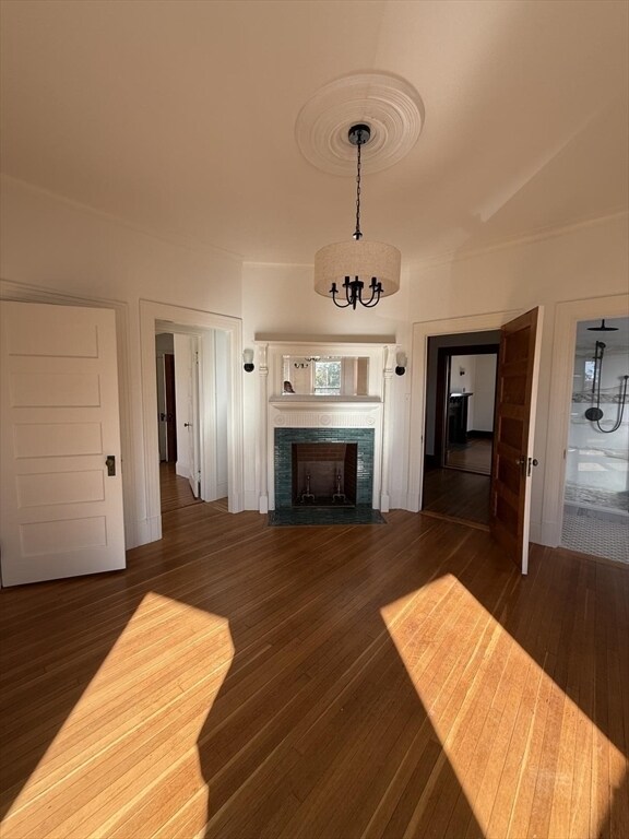 Building Photo - 72 Belmont St