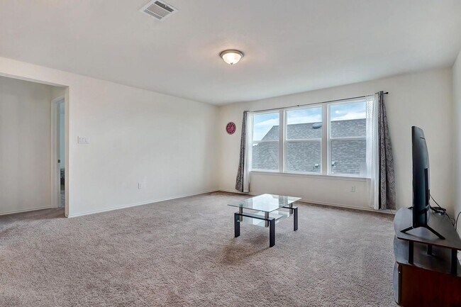Building Photo - 280 Texas Jack Dr