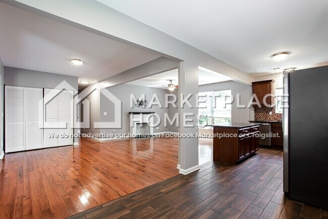 Building Photo - 3051 Springdale Rd