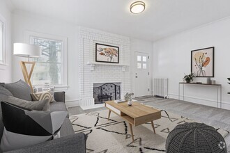 Building Photo - Newly Renovated SINGLE FAMILY HOME!