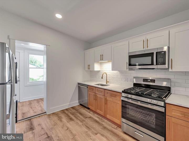 Building Photo - 53 S Marshall St