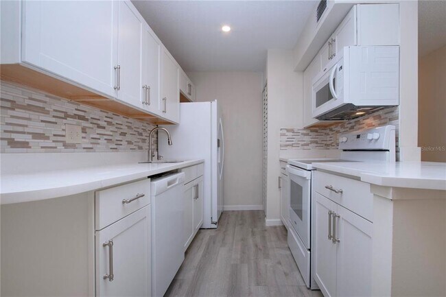 Building Photo - 3259 S Beneva Rd