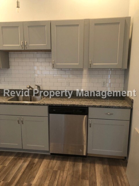 Building Photo - 2008 Courtland Pl