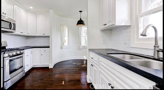 Building Photo - 501 Avenue B Ave