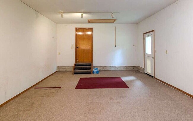 Building Photo - 18120 18th Ave NW