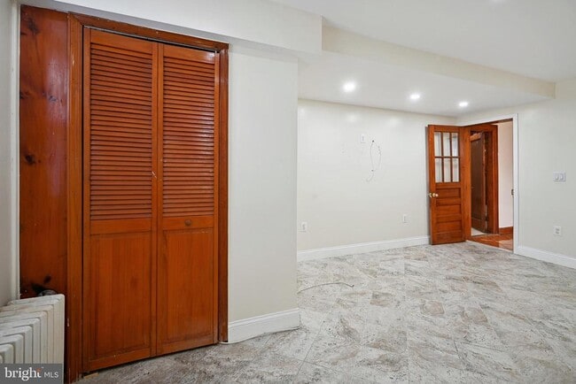 Building Photo - 4221 16th St NW