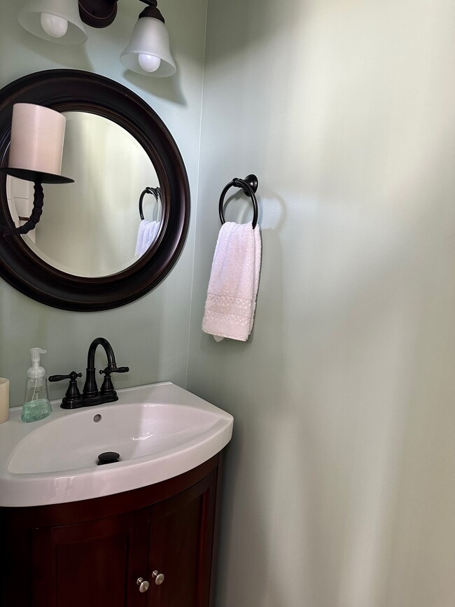 Building Photo - 149 Armerina Dr