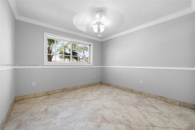 Building Photo - 10620 SW 146th Ct