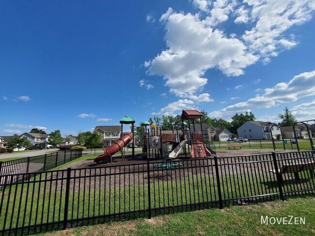 Building Photo - 816 Buckeye Rd NE