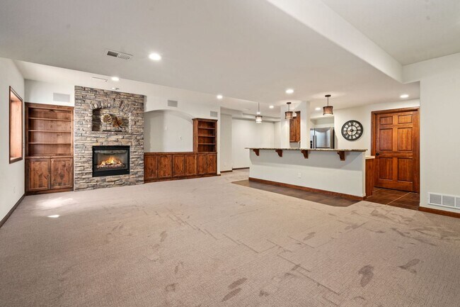 Building Photo - 7078 Spanish Bay Dr