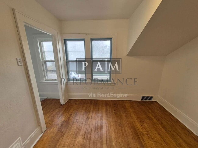 Building Photo - 1576 S Layton Blvd