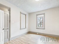 Building Photo - 734 Lehman St