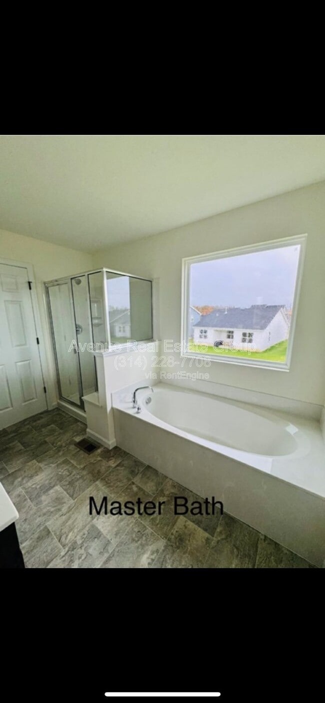 Building Photo - 928 Little Fieldstone Court