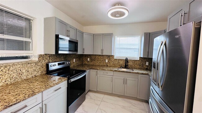 Building Photo - 10480 SW 172nd St