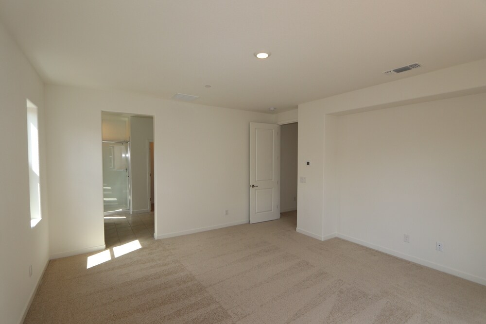 Building Photo - 3707 Red Fir Ln