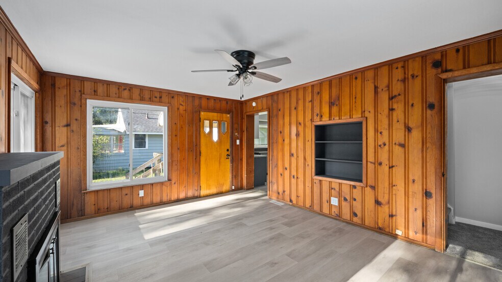 Den - 1001 Patchen Rd