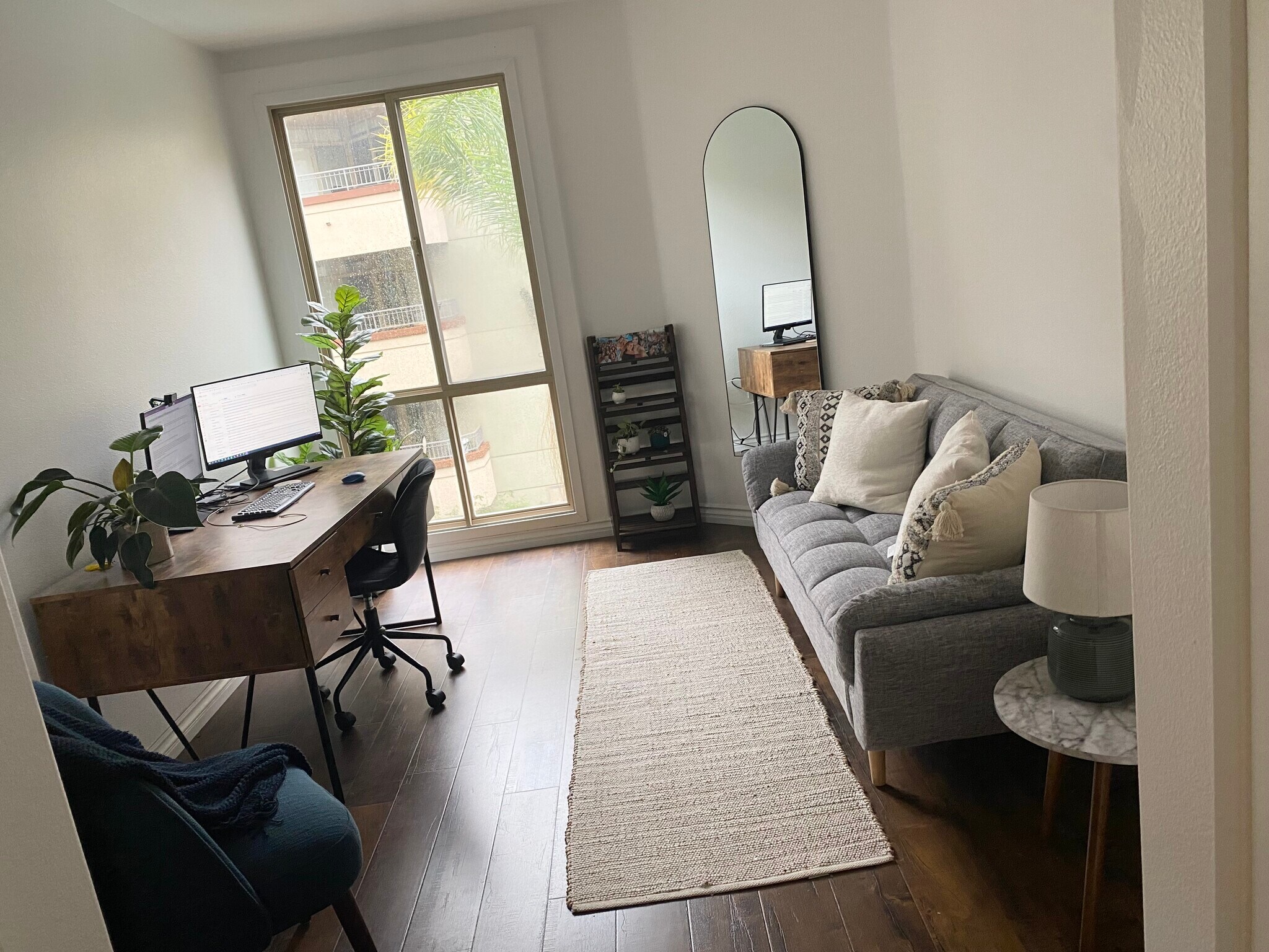 Building Photo - 1501 Front St