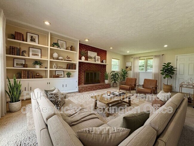 Building Photo - 2077 Dogwood Dr