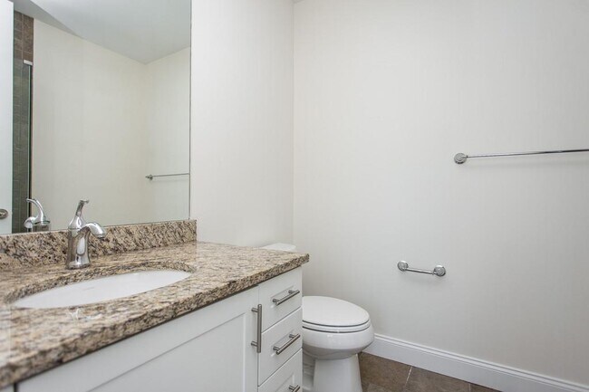 Building Photo - 270 17th St NW