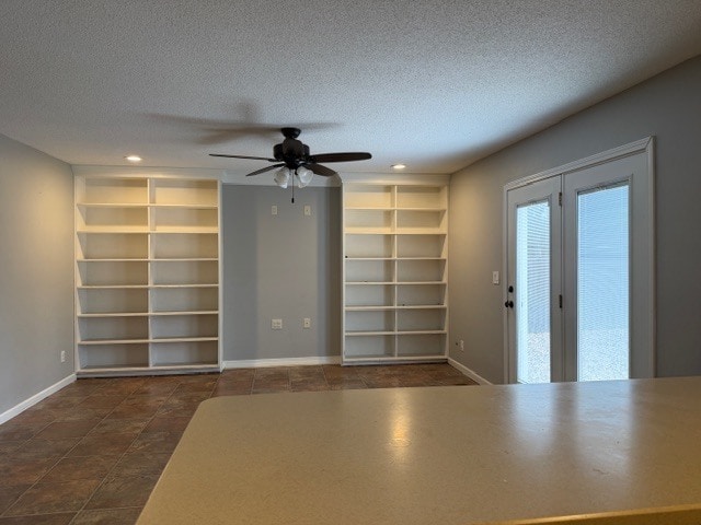 Building Photo - 500 Wren Dr