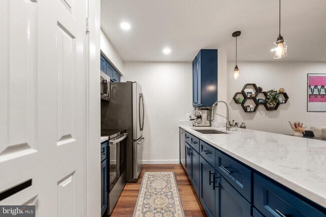 Building Photo - 3307 Wyndham Cir