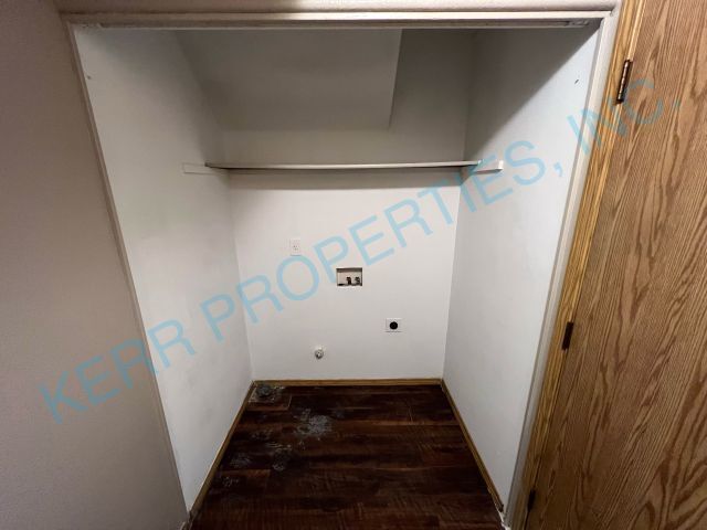 Building Photo - Beautiful 2 bedroom duplex located in Southeast Portland!