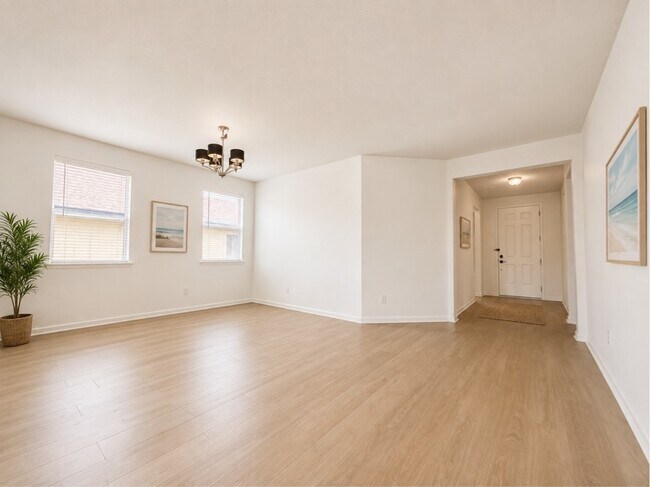 Building Photo - 117 Camden Cay Dr