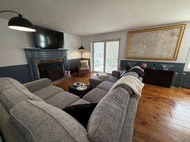 Building Photo - 85 Hokum Rock Rd