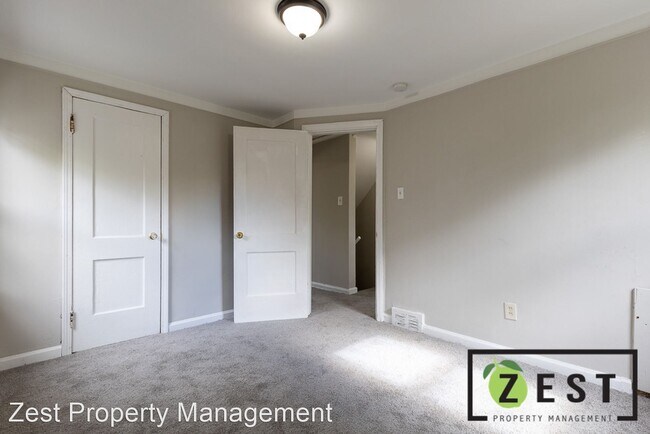 Building Photo - 2 br, 1 bath Apartment - 11238 Glenfield A...